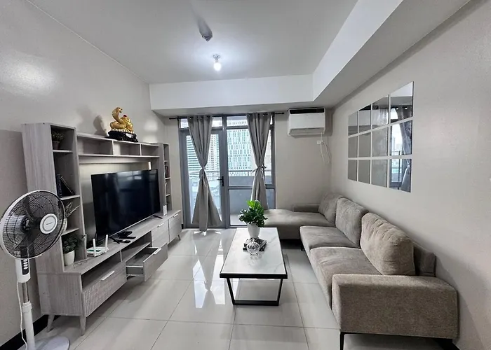 Apartment 2 Bedroom With Balcony