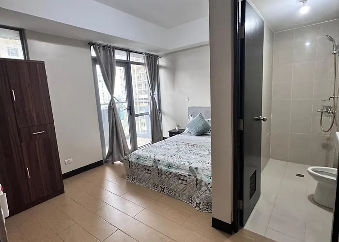 Apartment 2 Bedroom With Balcony