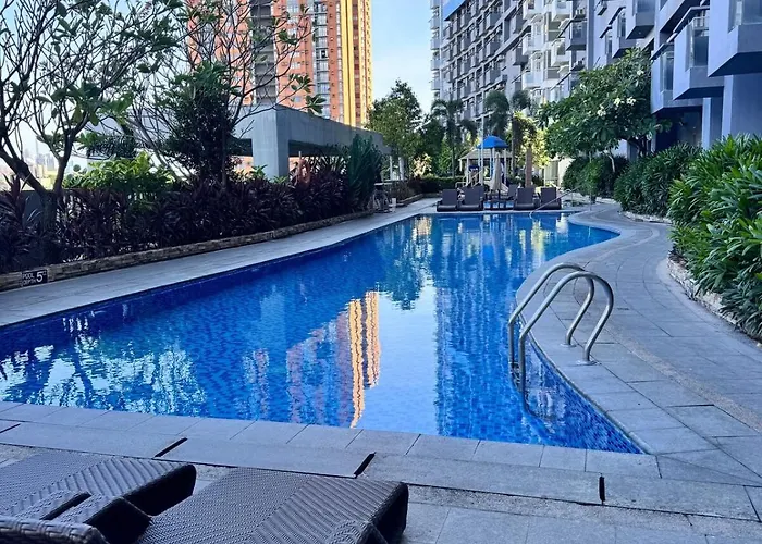 2 Bedroom With Balcony Manila